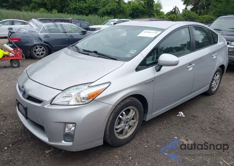 2011 Toyota Prius Three z USA, uszkodzony, nr VIN JTDKN3DU0B1436014